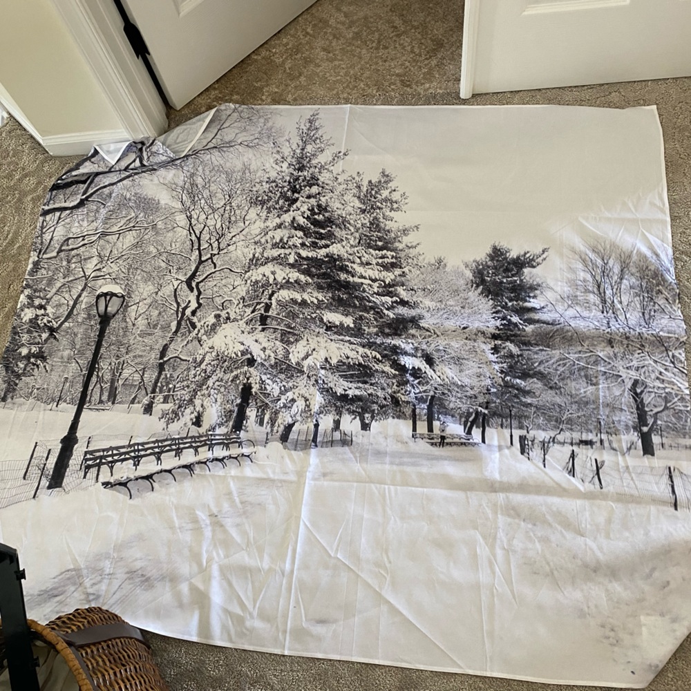 Wall Tapestry Snowy Scene